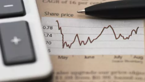 Poor outlook causes Trade Me dip in shares