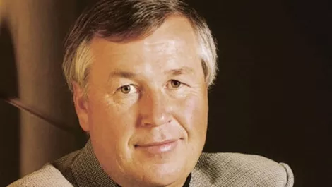 Axia goes public with Vodafone alliance