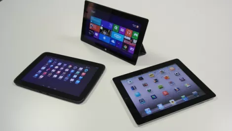 Apple ipad 4 vs microsoft surface pro vs google nexus 10 kickstand 540x334