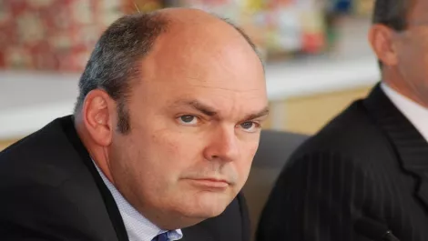 Government Novopay contract continues despite issues
