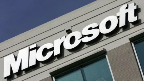 Microsoft launches Lync