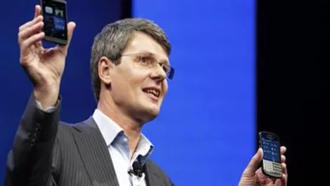 BlackBerry considers licensing deal amid investor pressure