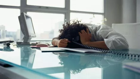 NZ office workers stressed by email overload