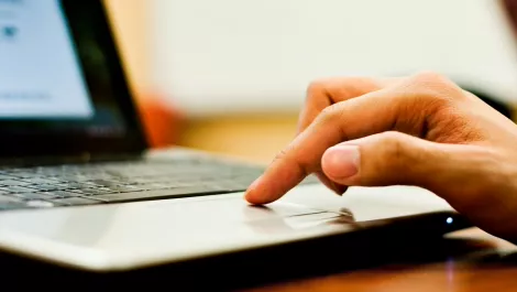 Aussie Govt needs more online interaction, survey finds