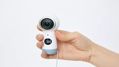 Samsung comes out firing: New Gear 360 announced