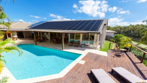 Aussies are amped about Tesla batteries