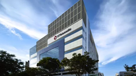 Vocus sets up subsea cable PoP in ST Telemedia's Singapore data center