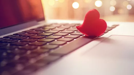 Quick tips for staying safe online - Cyber Smart Week 2018