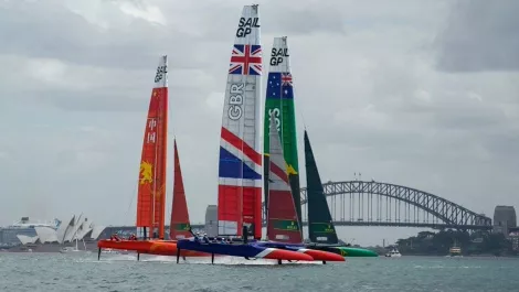 Oracle Cloud whips up a breeze for Sydney yacht races
