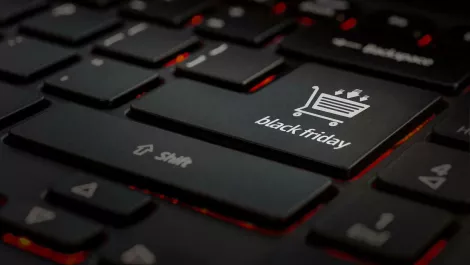 Black Friday fraud: Who foots the bill?