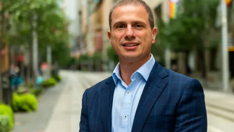 Applying a digital first mindset to bridge the legacy divide