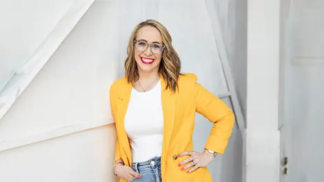 Highres janine 8787 2