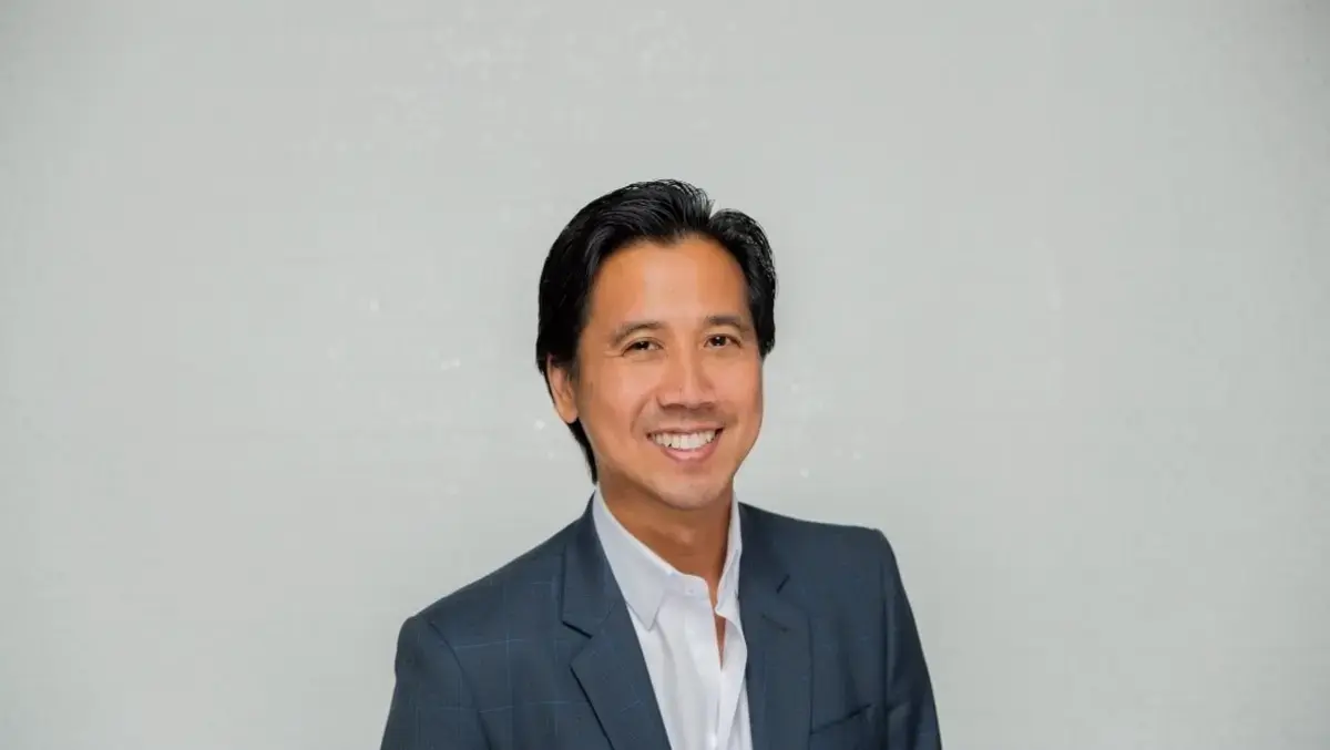 Peer Software teams with IMC for Central America push